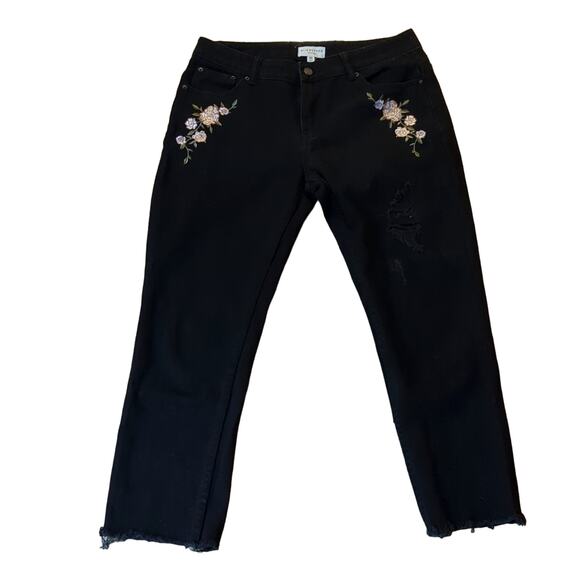 Blu Pepper Denim Straight Cropped, Embroidered Floral, Raw Hem Boho Jeans - Picture 2 of 5